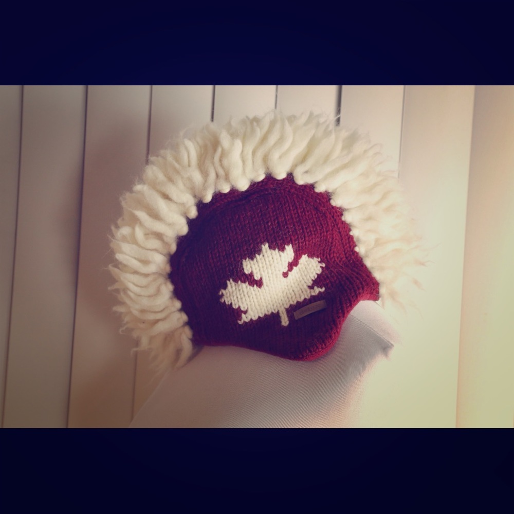 One-of-a-kind Canadian knit hat - high quality